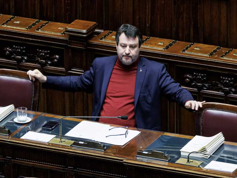 Senza il nome di Salvini la Lega guadagna un punto e mezzo. Lo rivela un sondaggio interno