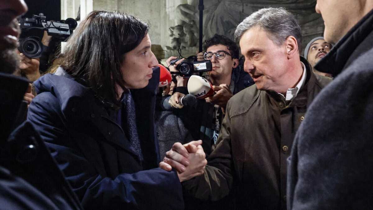 Immagine di Ancora Basilicata: Lacerenza tentenna, Conte si atteggia da capo, malumori nel Pd