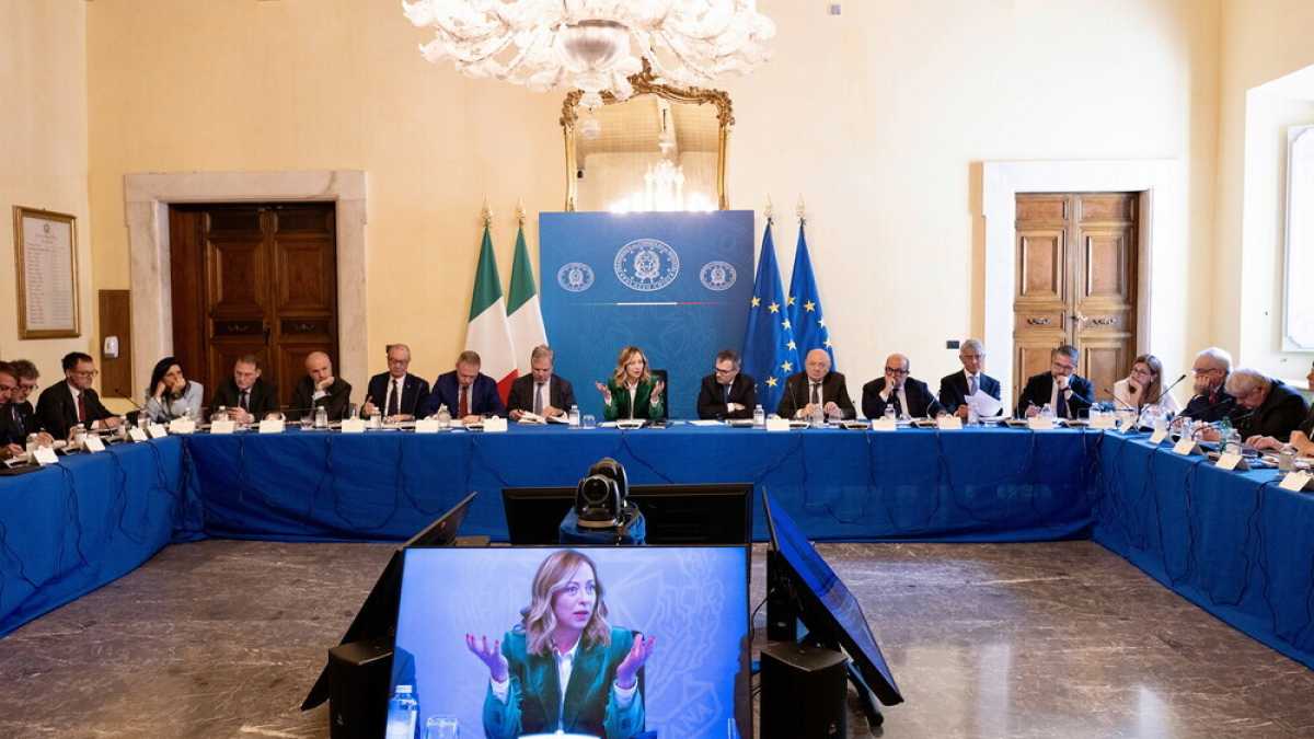 Immagine di Meloni chiama a raccolta gli attori del Piano Mattei: si parte con le prime missioni