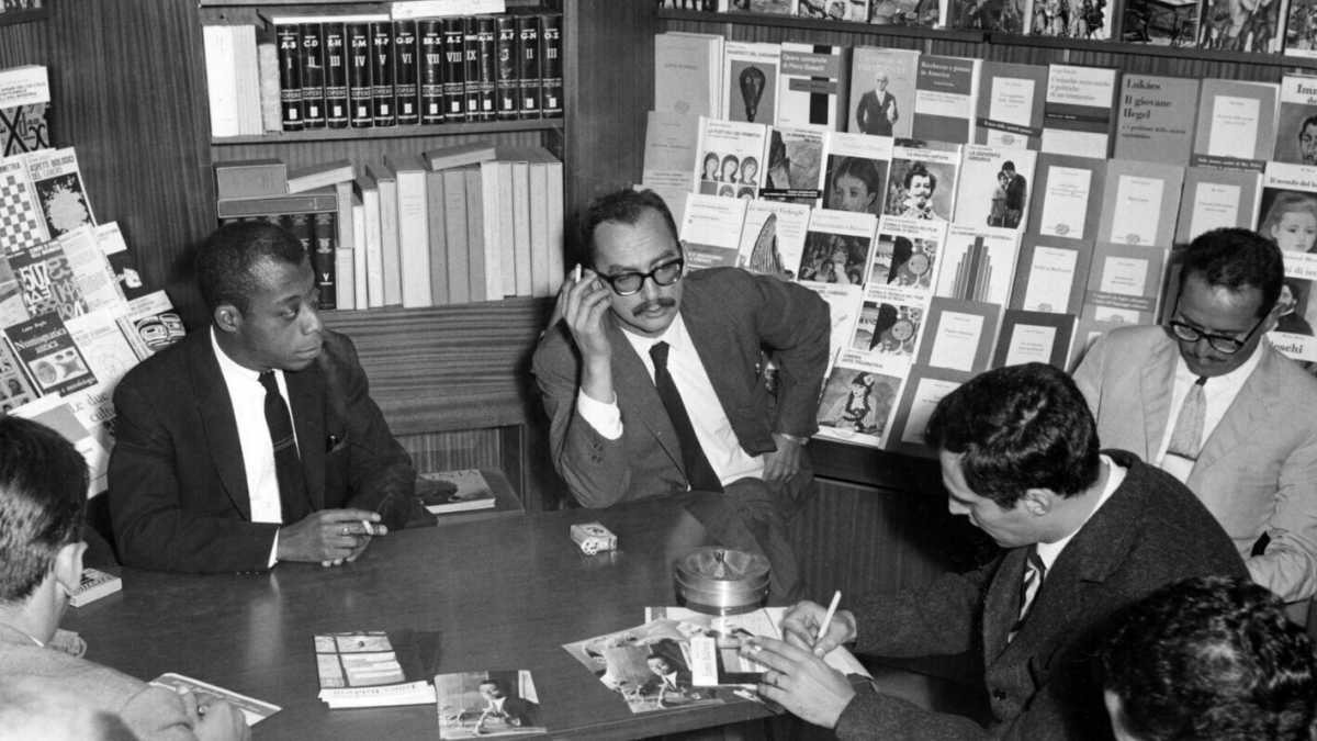 Immagine di Nostalgia per un'editoria che non c'è più. I segreti di dieci case editrici nell'"L’Italia dei libri" di Munari