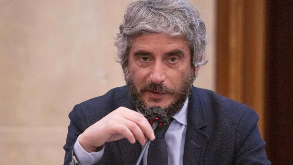 Immagine di Palmaroli (Osho): "Mi si chiede equidistanza nella satira solo perché sono di destra"