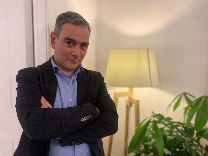 Walter Quattrociocchi: “Nei social troviamo solo quel che già vogliamo. Troppi deliri sull’IA”