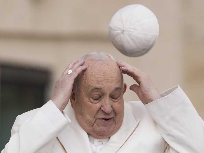Le bandiere bianche di Papa Francesco