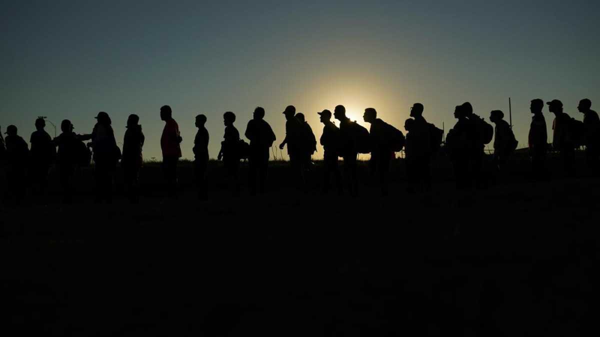 Immagine di Cos'è la SB4: la legge del Texas che criminalizza l’ingresso dei migranti