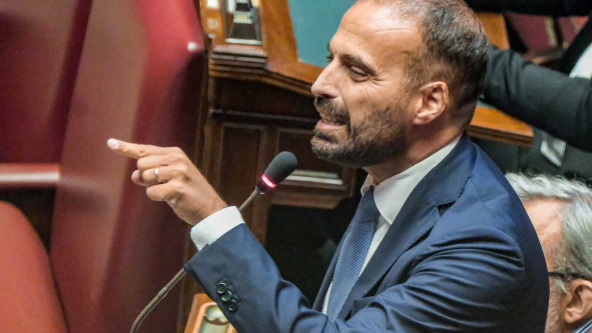 Immagine di “Liberate Mazzotta!”. L’appello di Marattin indica il problema della Rgs