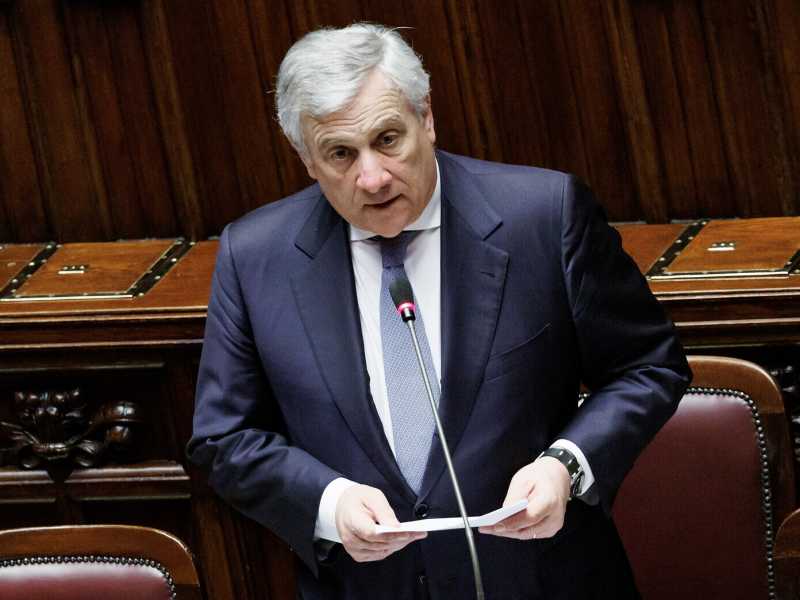 Tajani: "La centrale di Zaporizhzhia va tenuta fuori dai combattimenti"