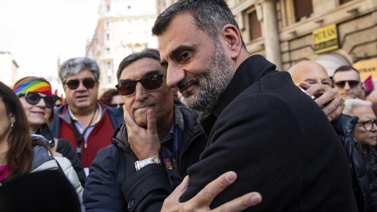 Immagine di Secondo il Pd, il prefetto che giudicherà Decaro non è imparziale perché suo nipote non è (più) del Pd