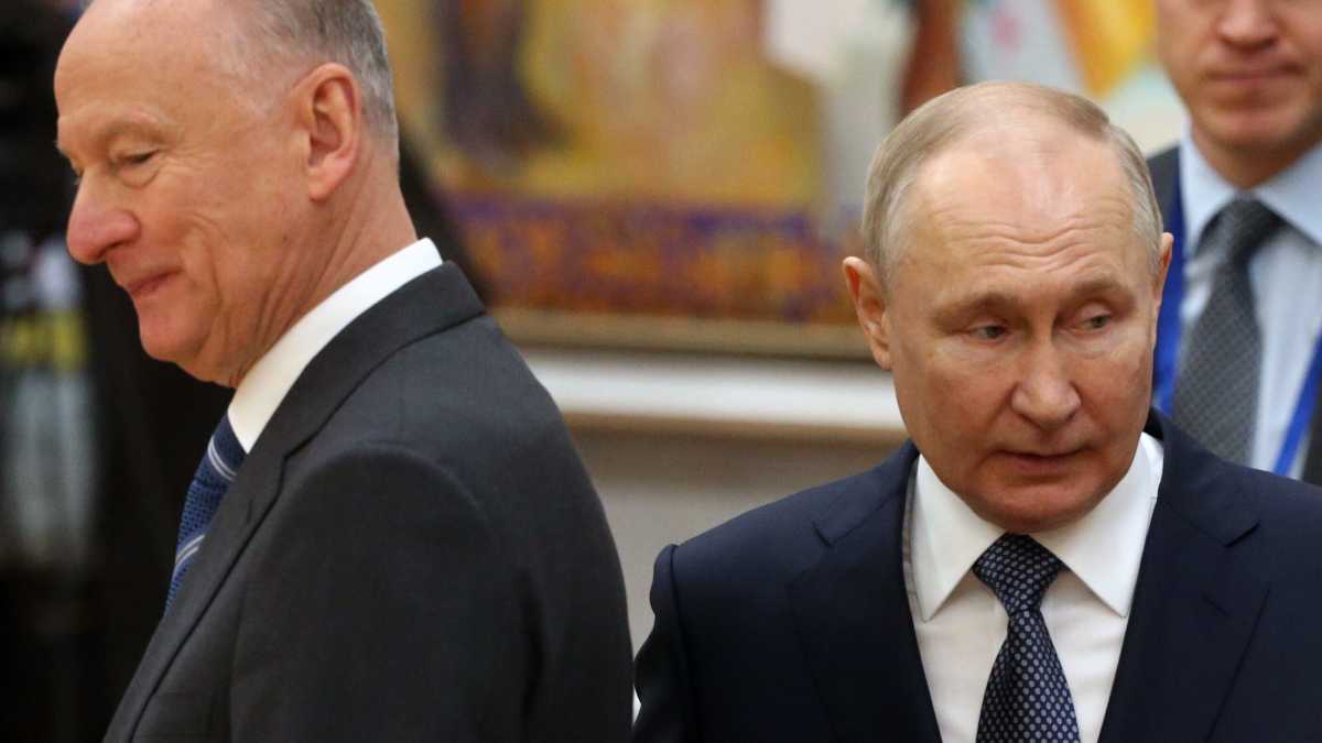Immagine di Psyco Cremlino: Putin e Patrushev sul lettino dello psicoanalista