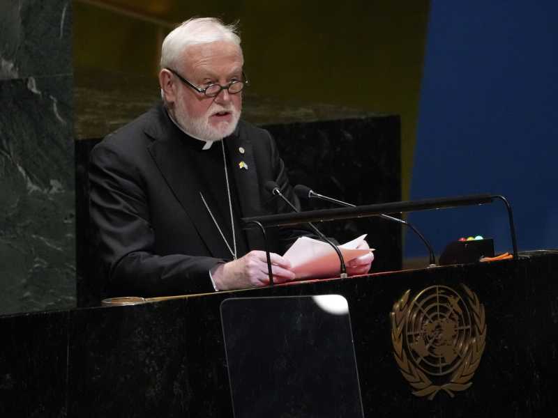 Il "ministro degli Esteri" Vaticano chiarisce il Papa: "Noi sosteniamo l’integrità territoriale dell’Ucraina"