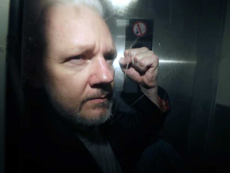 Julian Assange (foto Ap, via LaPresse)