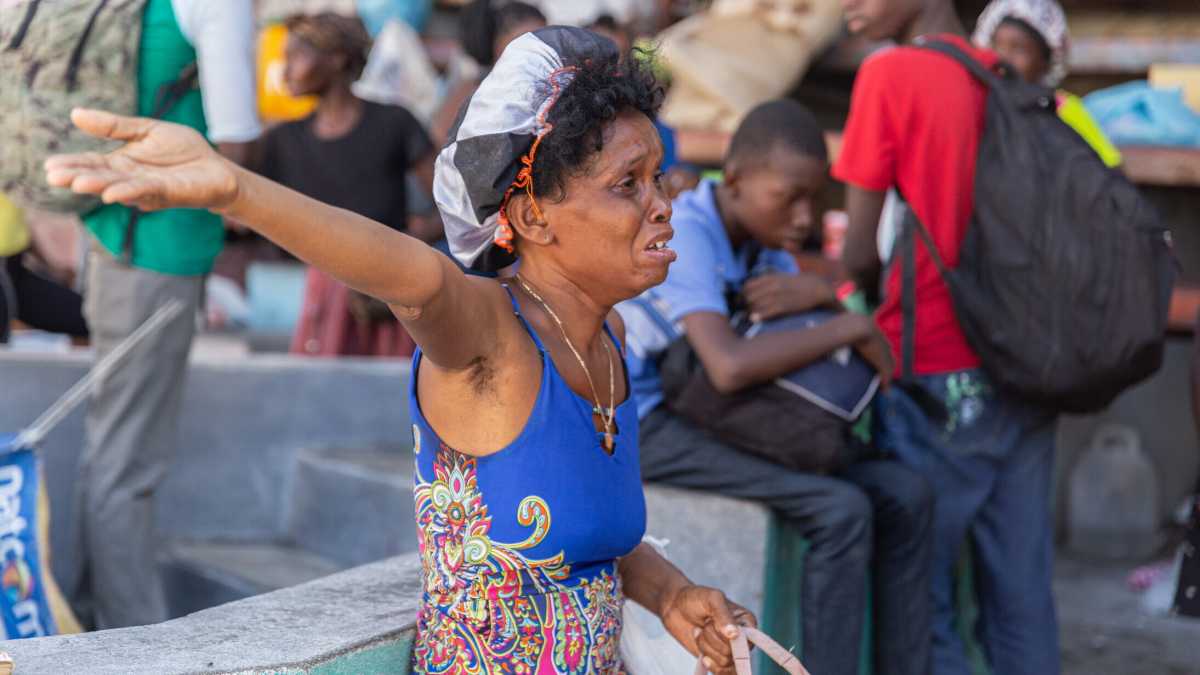 Immagine di La catastrofe di Haiti raccontata da chi ci vive: "Io spero in Dio. Ma come ci porterà fuori da questo caos?"
