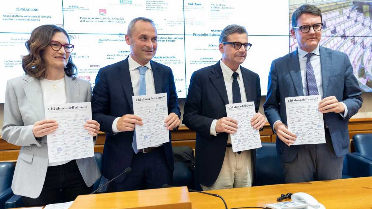 Immagine di Per Azione oggi Zambuto è impresentabile, ma un anno fa era un esempio