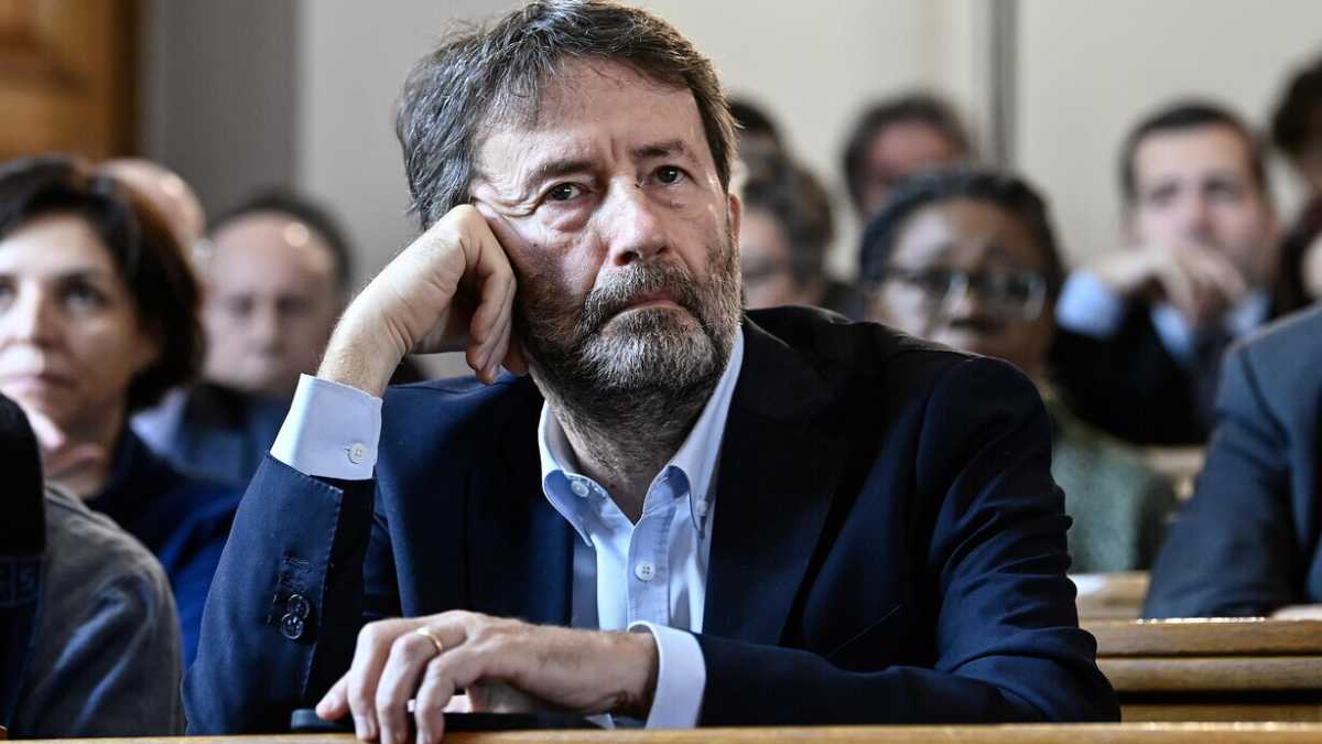 Immagine di Il Pd contro il manuale "Scheleincelli" e la sua candidatura. Franceschini si sposta su Decaro