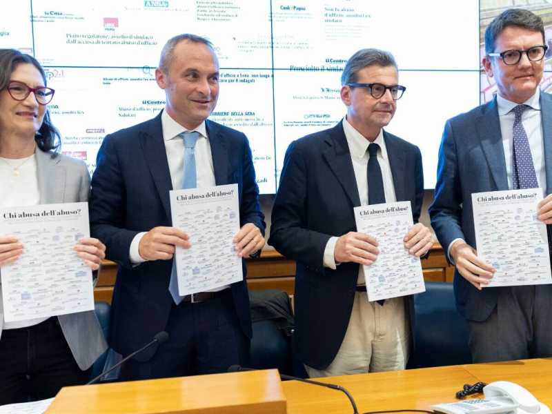 Per Azione oggi Zambuto è impresentabile, ma un anno fa era un esempio