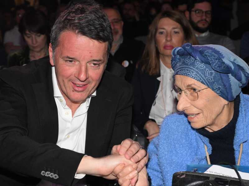 Matteo Renzi ed Emma Bonino (Ansa)