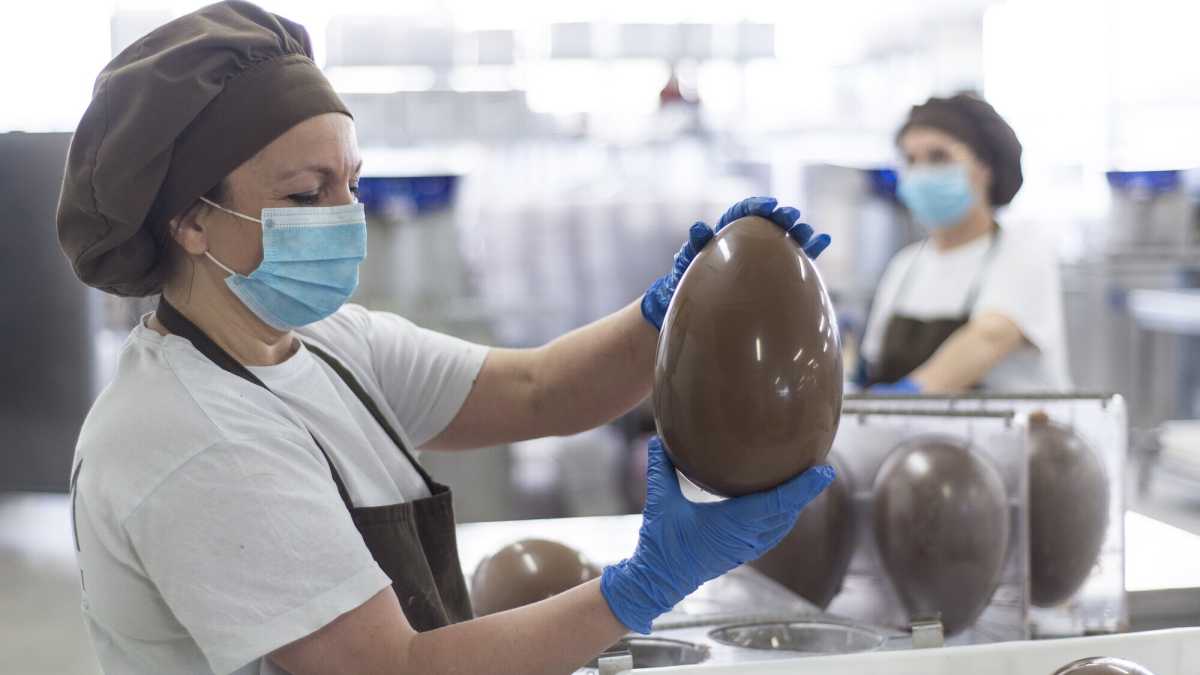 Immagine di A Pasqua non rinunciamo alle uova di cioccolato, nonostante il prezzo stellare del cacao
