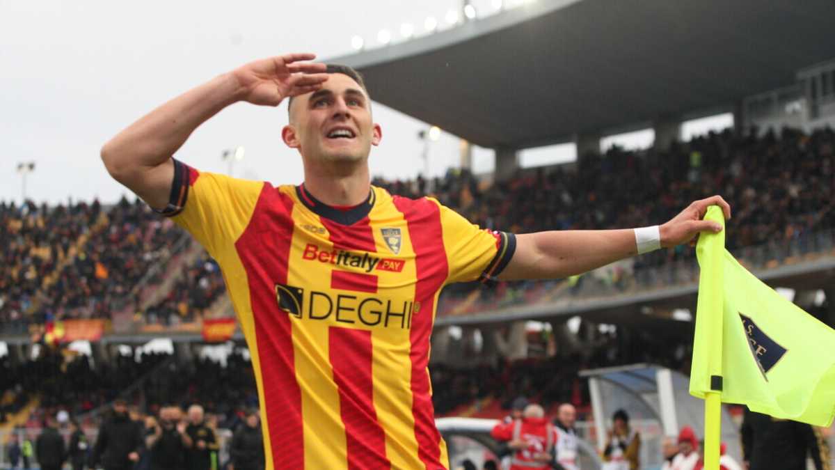 Immagine di La salita di Roberto Piccoli