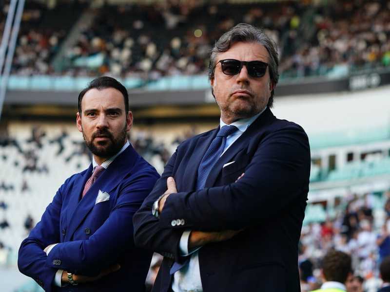 Giovanni Manna con Cristiano Giuntoli (Foto LaPresse)<br />