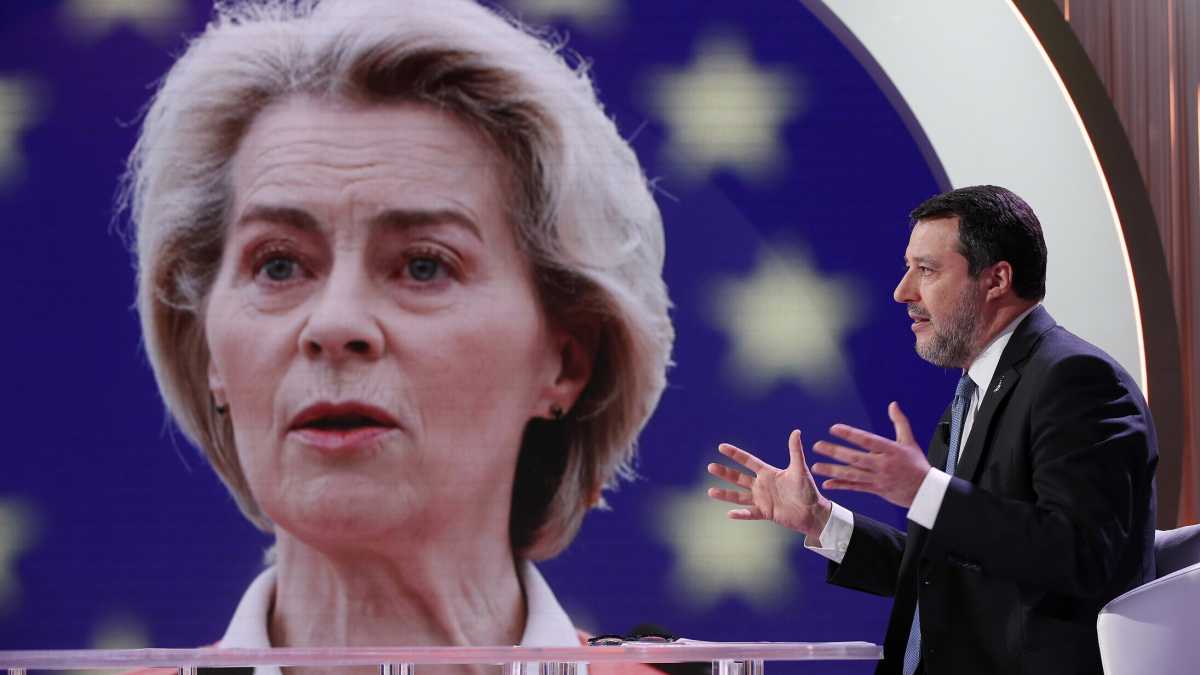 Immagine di Salvini usa pure il caso Pfizer-Von der Leyen per mettere in difficoltà Meloni