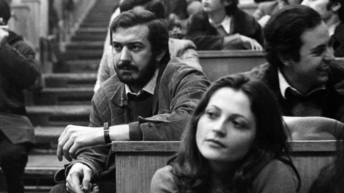 Immagine di Parla Mario Capanna: "Israele è fuorilegge, antisemita. All'università serve boicottare"