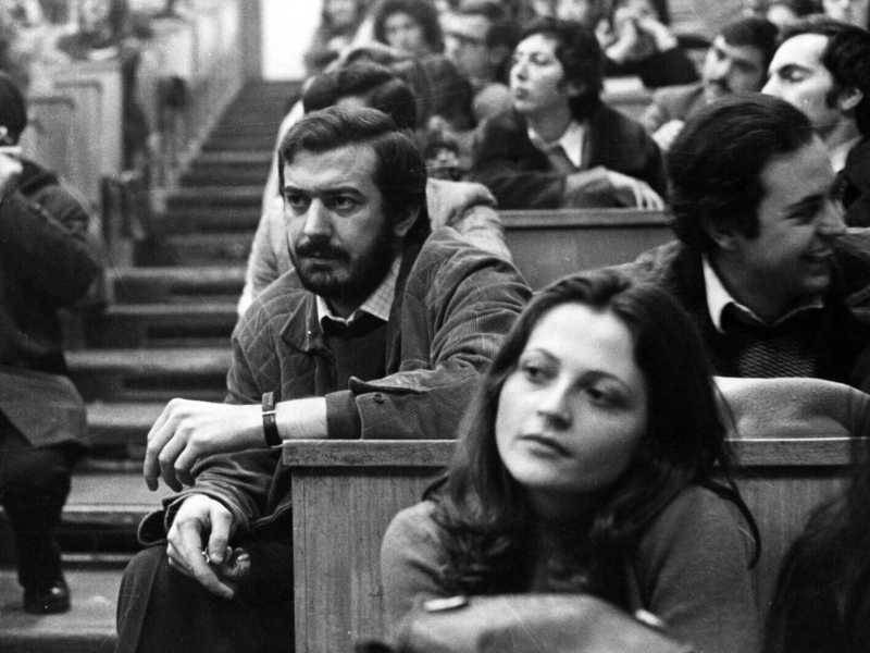 Parla Mario Capanna: "Israele è fuorilegge, antisemita. All'università serve boicottare"