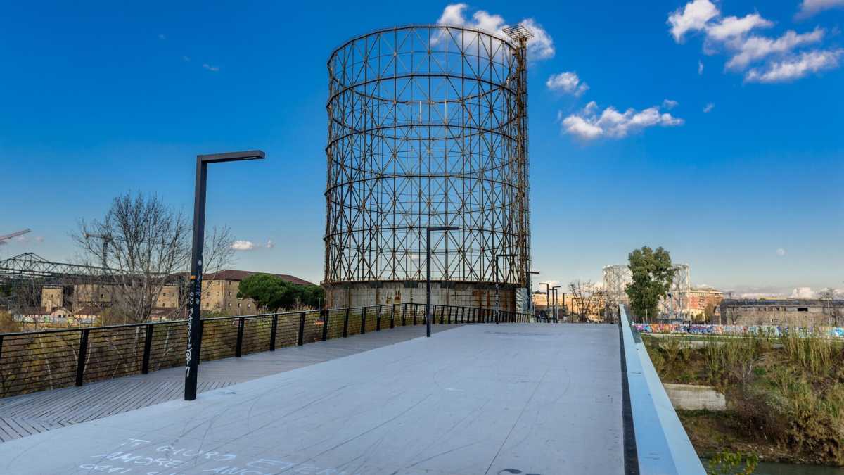 Immagine di Belle ma non ci vivrei. Torri, tombe e altre architetture inabitabili. Un libro