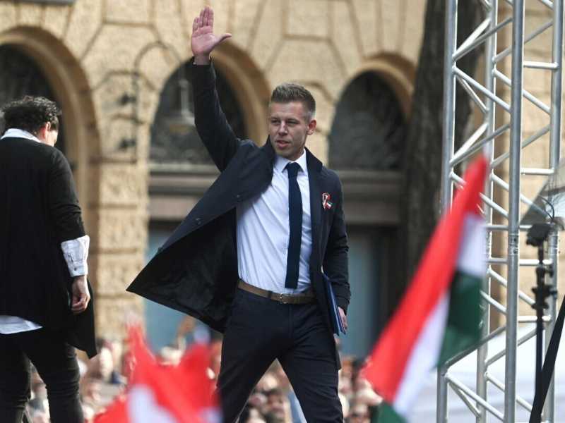 L’ex orbaniano che sfida Orbán e porta gli ungheresi in piazza