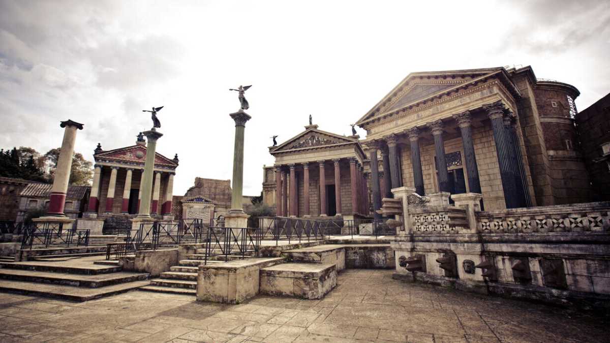 Immagine di Sangiuliano ci spiega perché rivoluzionerà il tax credit nel cinema