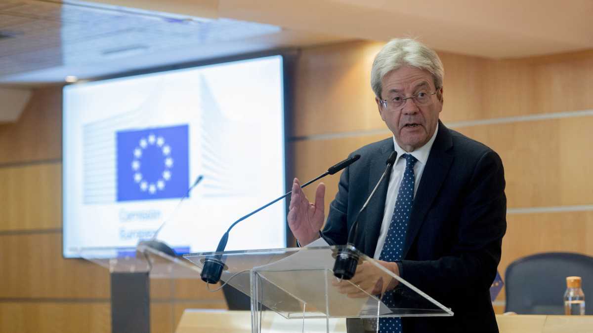Immagine di Gentiloni avverte il governo: "Per il Pnrr nessuna proroga oltre il 2026"