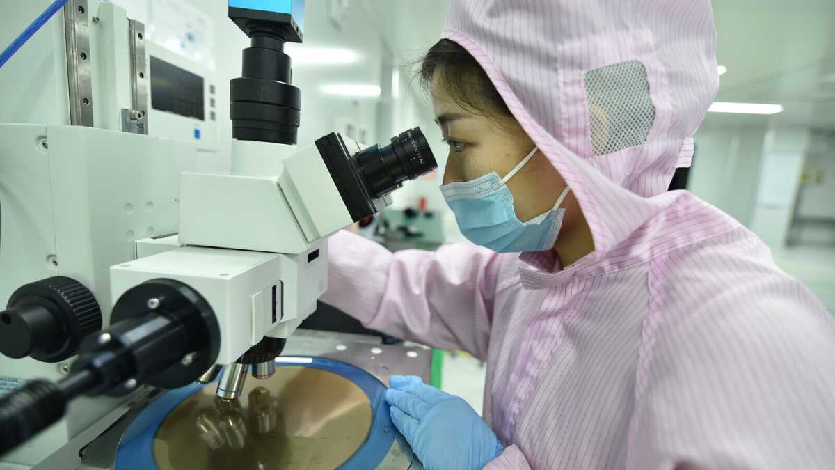 Immagine di L'argine rotto delle riviste scientifiche