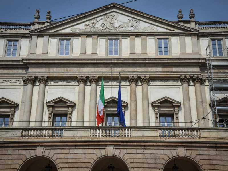 &nbsp;Teatro alla Scala a Milano - foto Ansa