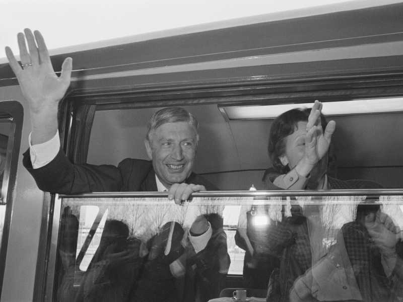 &nbsp;L'ex primo ministro olandese Dries van Agt e sua moglie Eugene - foto via Getty Images
