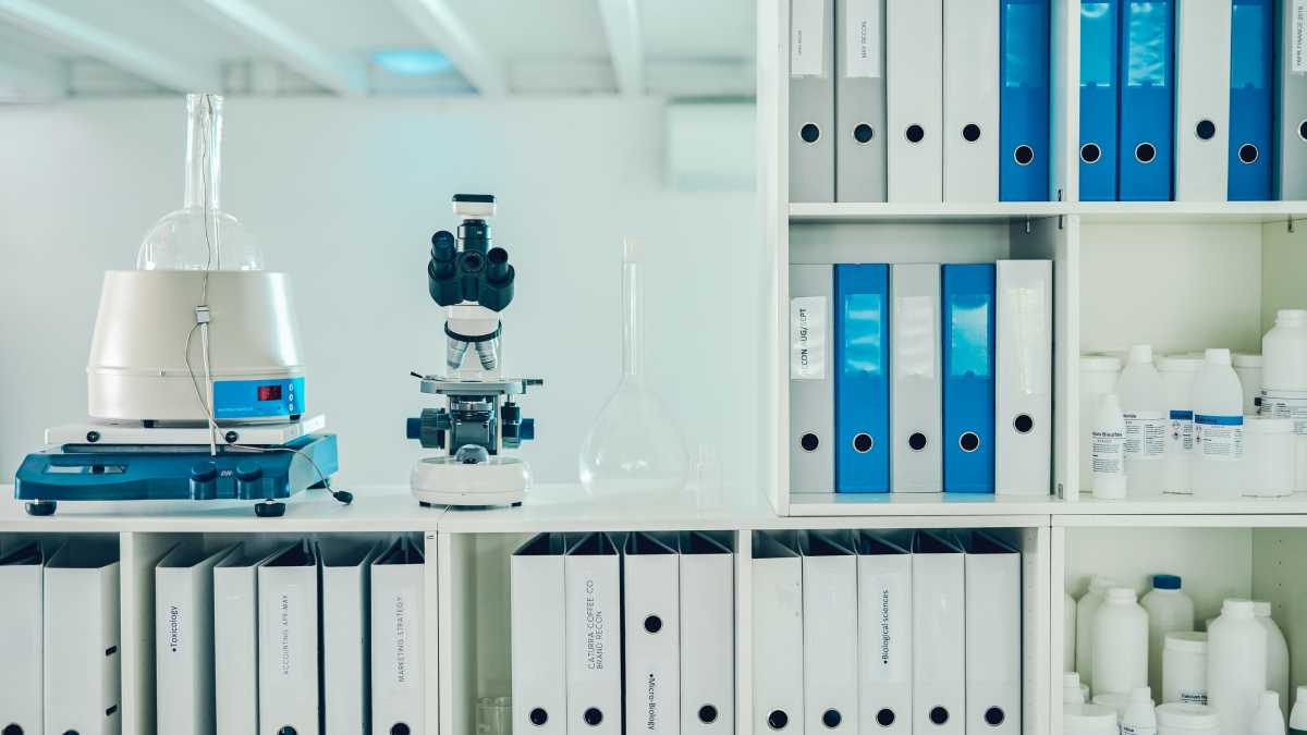Immagine di Perché la comunità scientifica non rimedia alla crisi della pubblicazione scientifica?