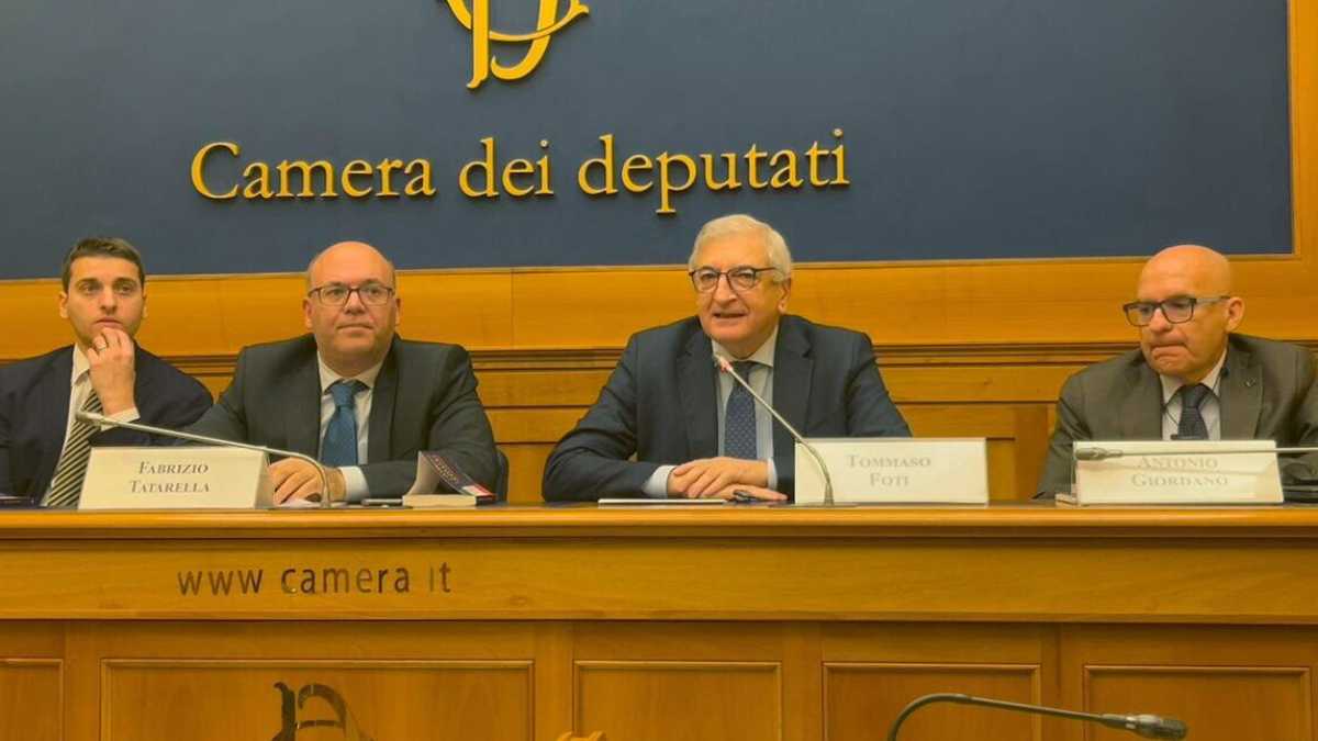 Immagine di “Meloni può realizzare l'alleanza tra popolari e conservatori”. Le mire europee di FdI