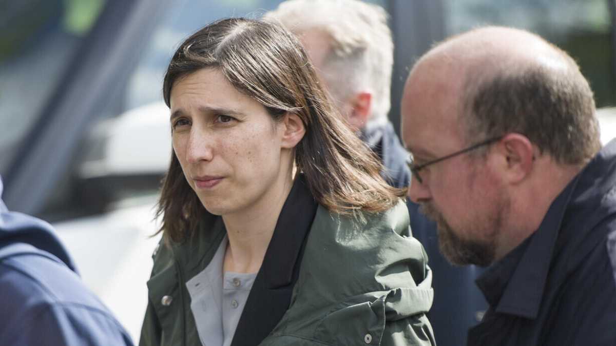 Immagine di Elly Schlein, la segretaria lampo