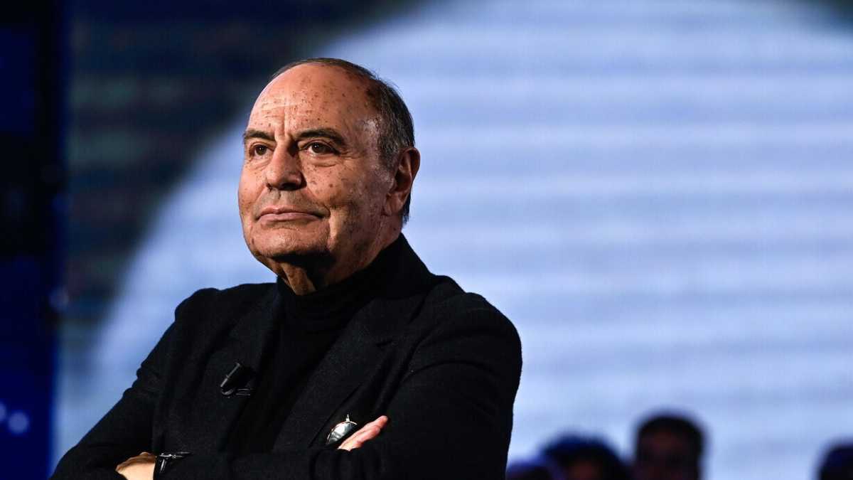Immagine di "Grato a Pier Silvio Berlusconi. Ho rinunciato a cifre importanti per restare in Rai". Ci scrive Bruno Vespa