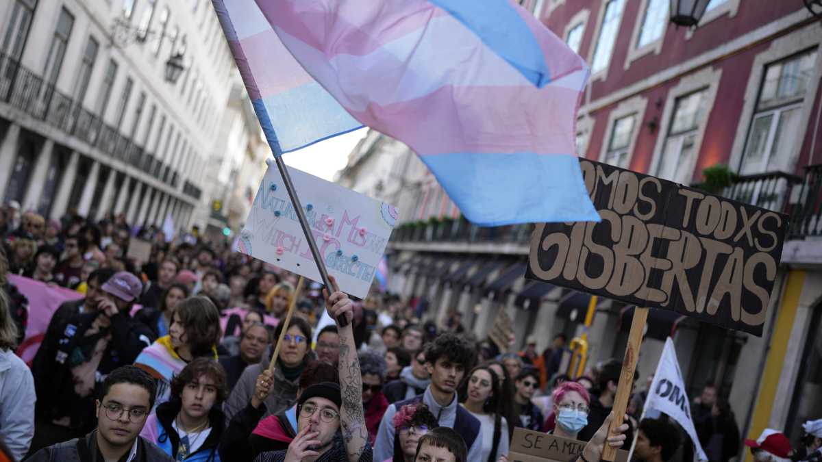 Immagine di Due femministe contro la “transmania” che ha conquistato le società occidentali