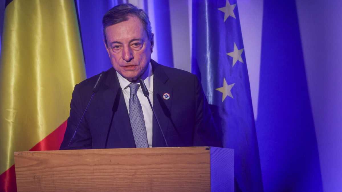 Immagine di Draghi: "In Ue manca una strategia per proteggere l'industria. Proporrò un cambiamento radicale"
