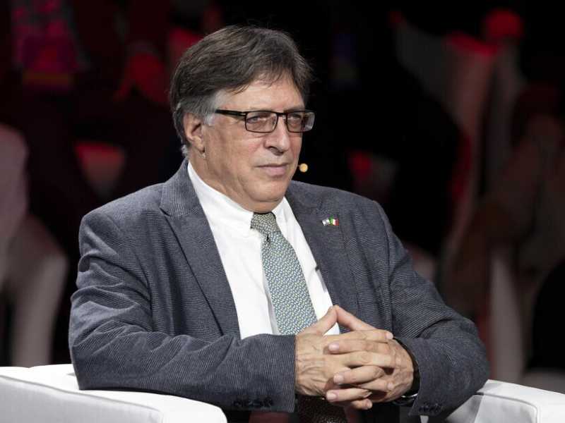 In foto, l'ambasciatore israeliano Alon Bar (Ansa)
