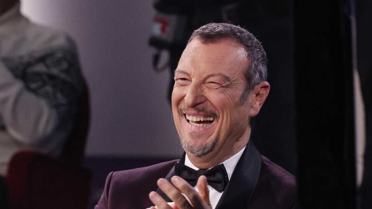 Immagine di Droni sulla Rai: colpito e preso Amadeus