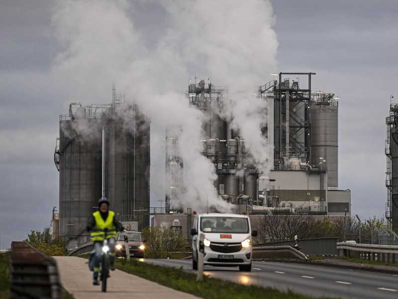 La bufala dell’Italia quinto paese al mondo per soldi pubblici all’oil&gas