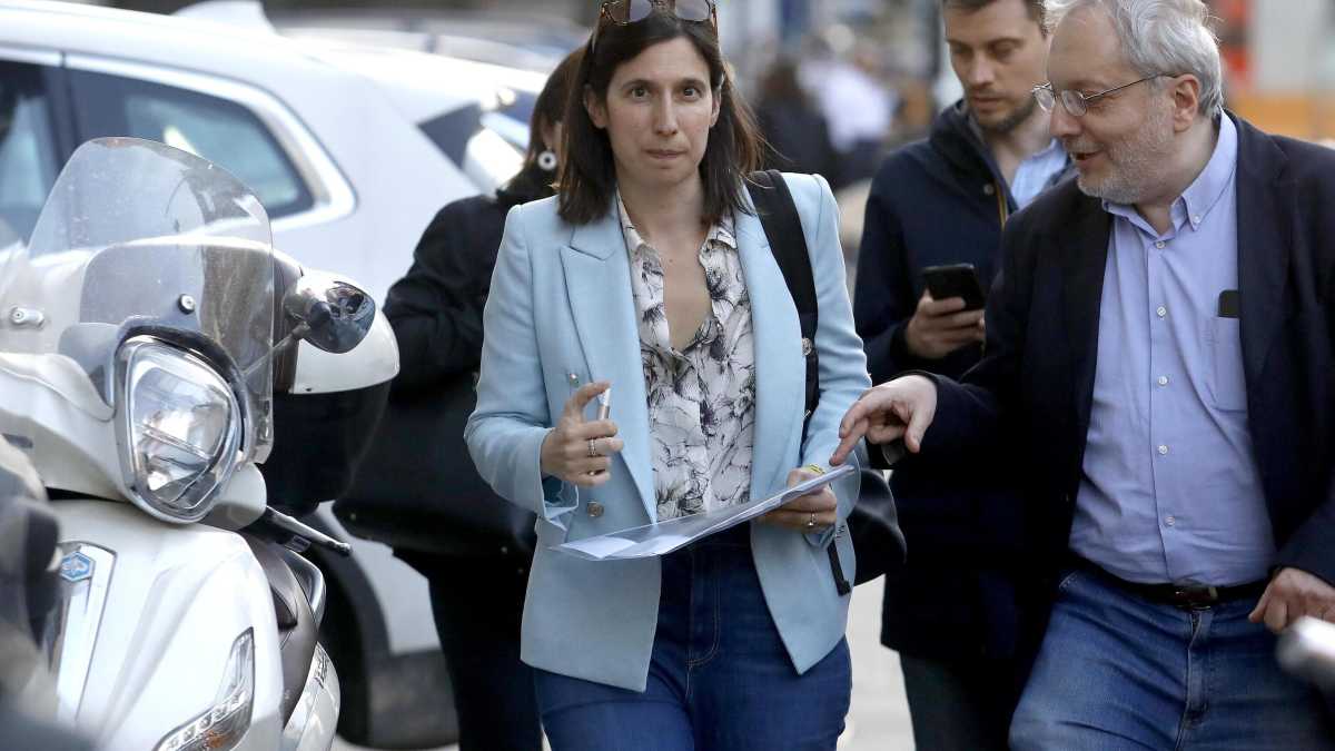Immagine di Ma Elly dov’è? I candidati la cercano, lei si ritrae e rinvia ogni decisione sulle liste