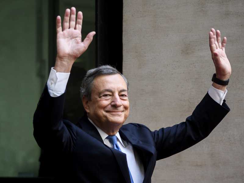 Mario Draghi - foto via Getty Images