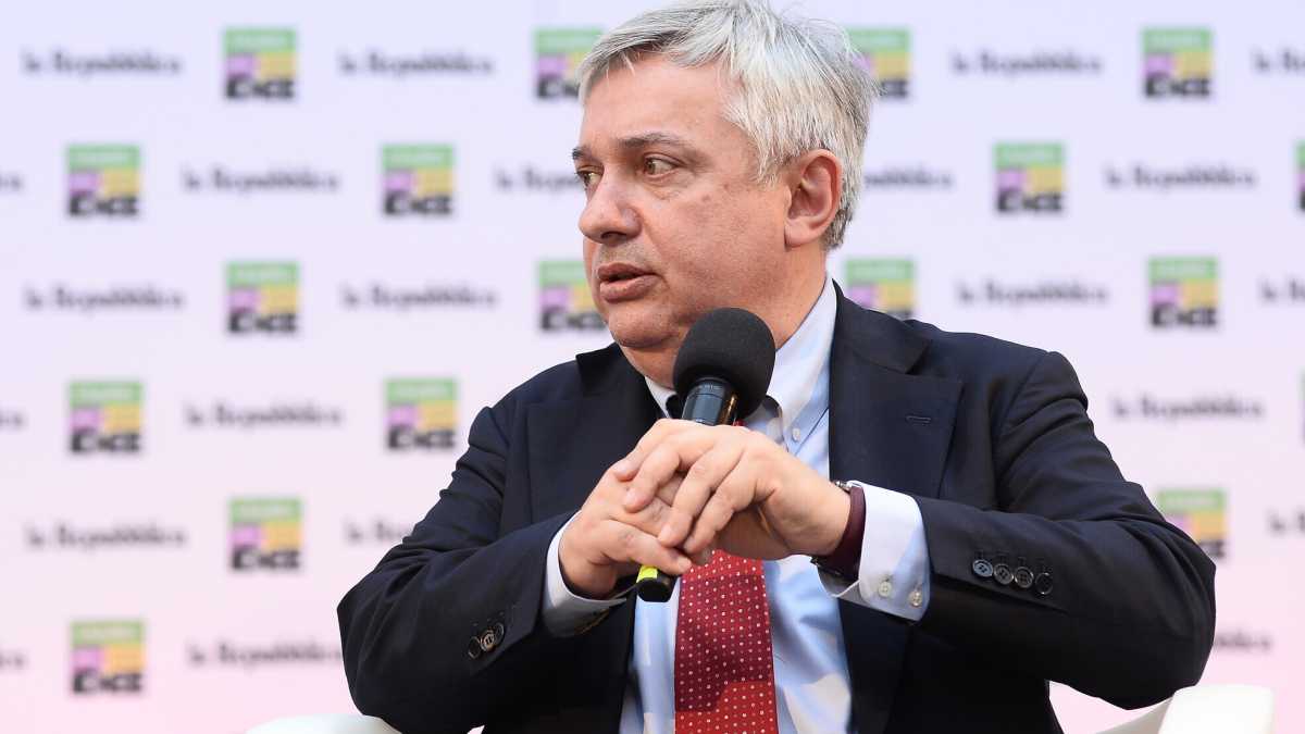 Immagine di Esplodere in una risata incontrollabile davanti ai titoli di Rep.