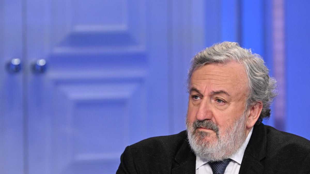 Immagine di Non era una coincidenza: Emiliano già sapeva del caso Pisicchio