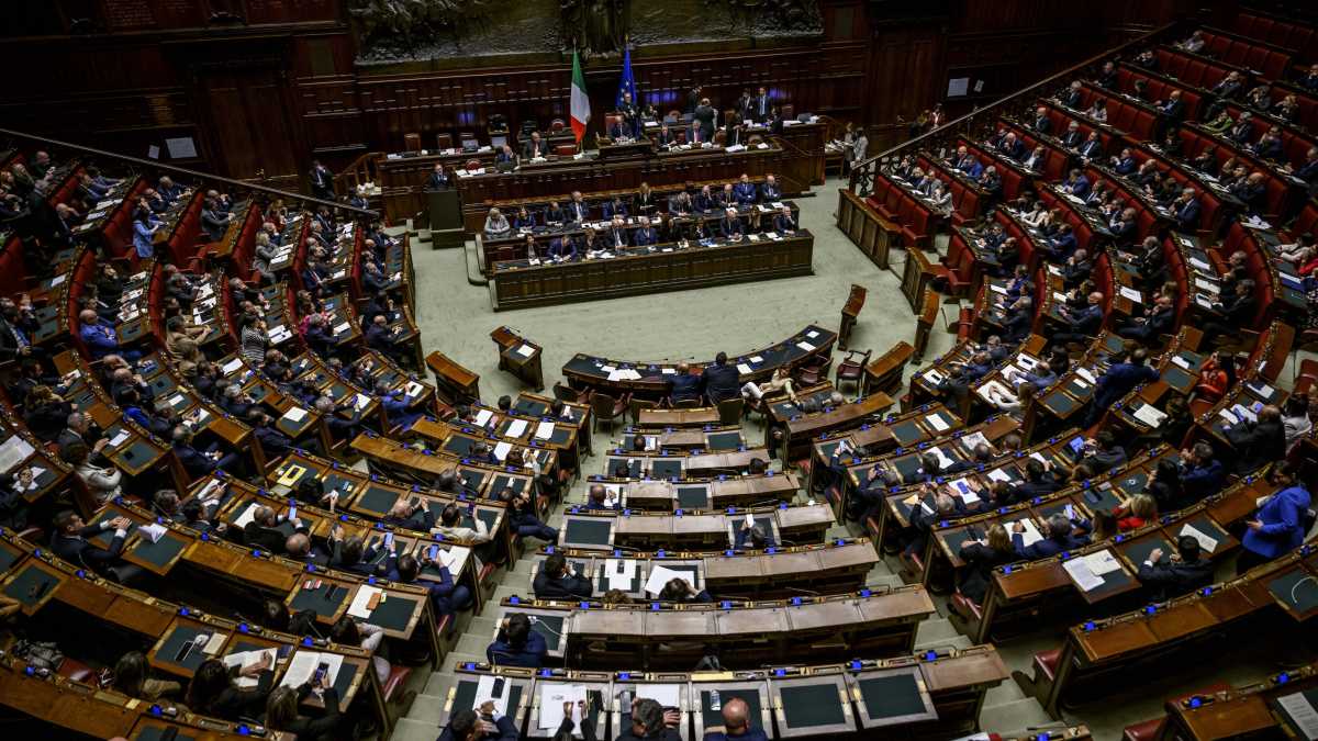 Immagine di La macchina delle leggi: come il governo ha invaso la pubblica amministrazione