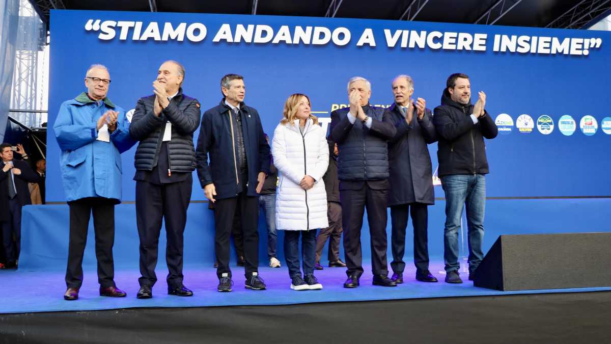 Immagine di “Il governo Meloni grazie al Cav. e a me”. I graffi dello scrittore Salvini