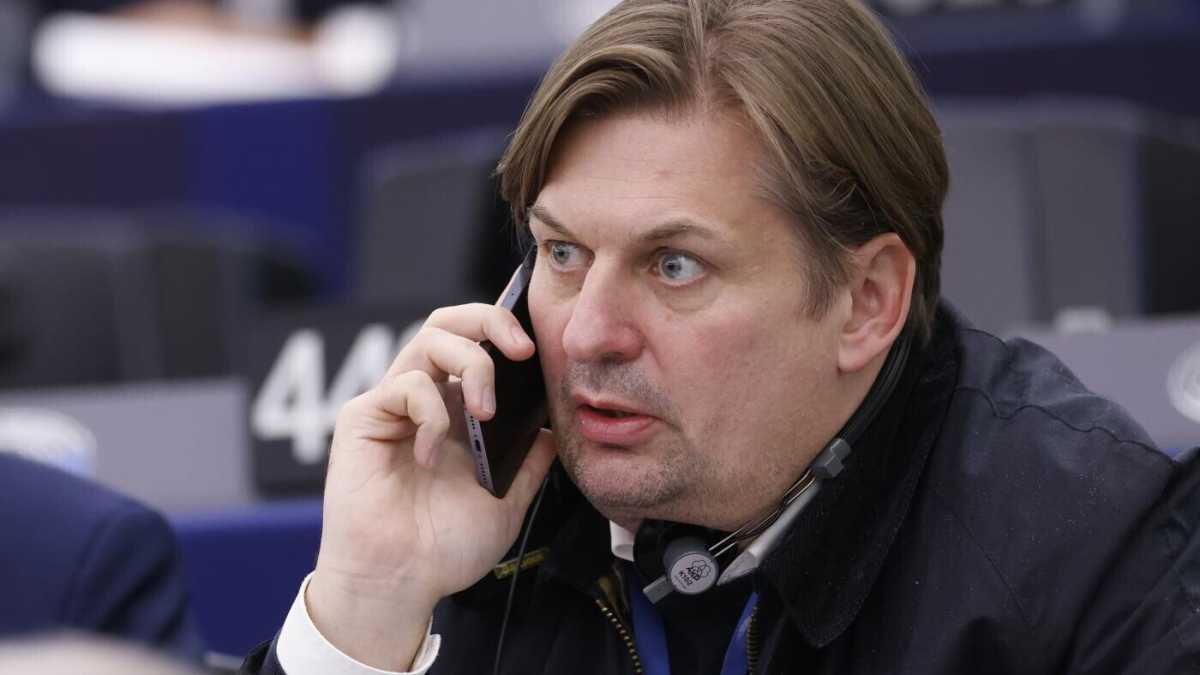 Immagine di L’assistente del sovranista tedesco Krah è una spia di Pechino