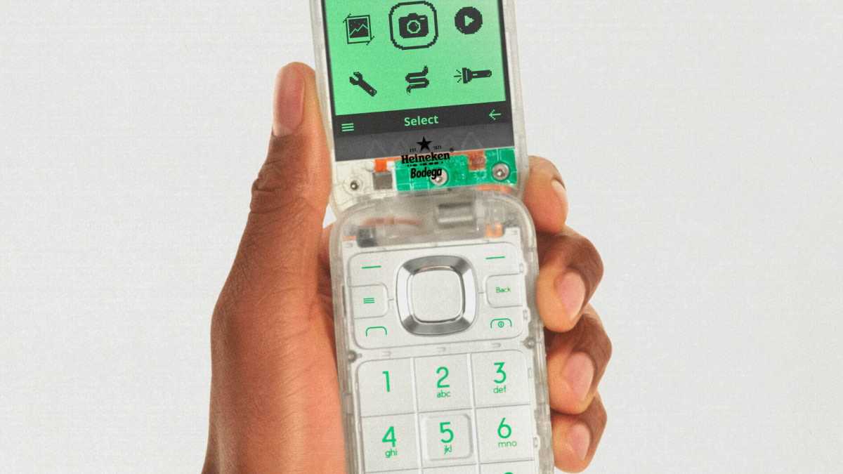 Immagine di Addio iPhone, torna il vecchio caro telefono stupido