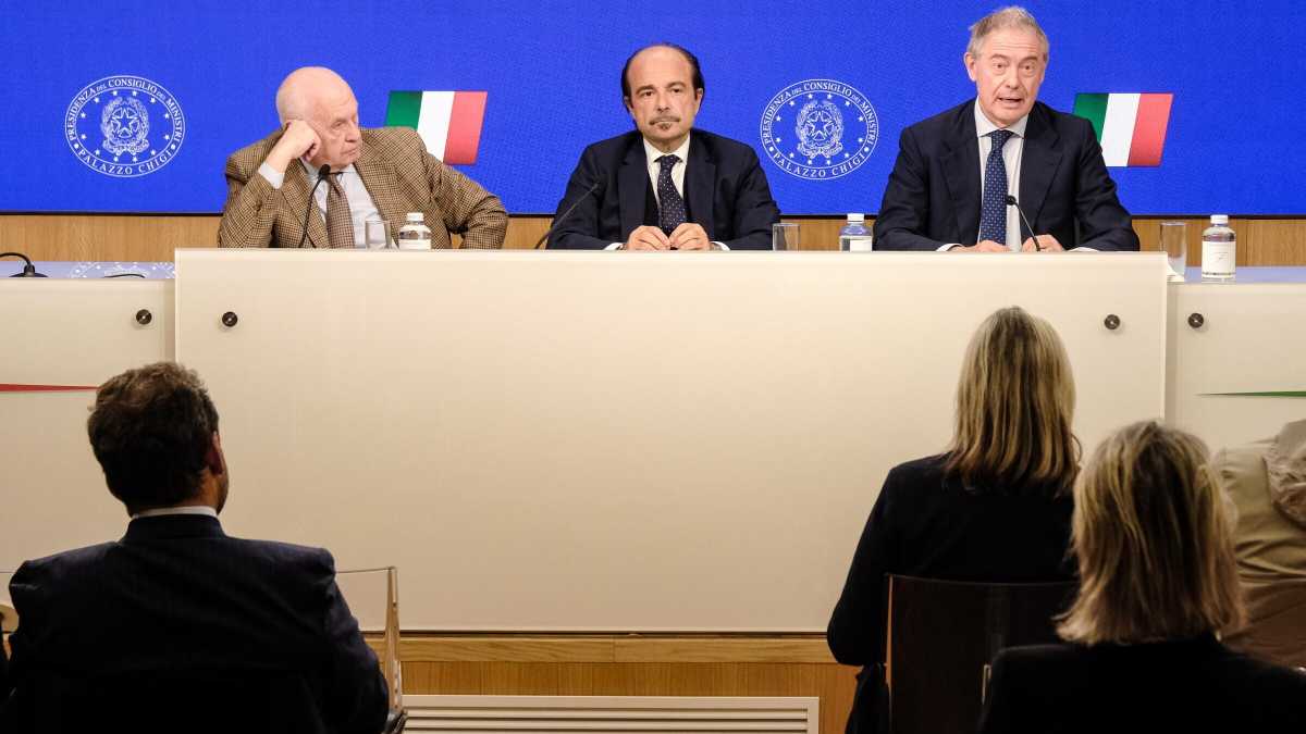 Immagine di Un miliardo di euro e carcere fino a 5 anni: il governo approva il ddl sull'intelligenza artificiale
